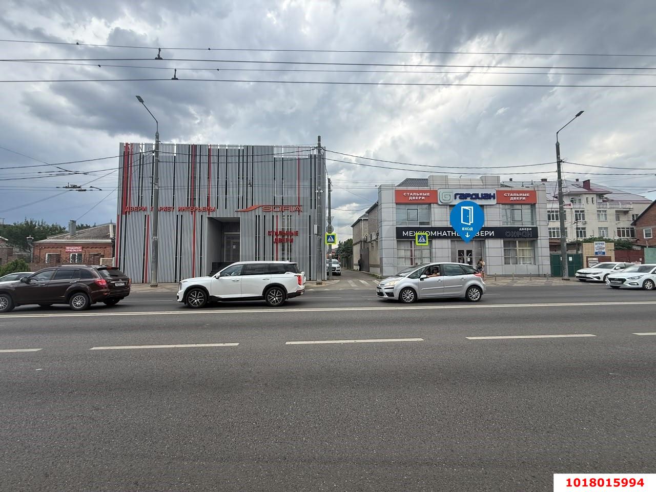 Фото №4: Торговое помещение 158&nbsp;м², 1/2&nbsp;эт. - Краснодар, Западный внутригородской округ, мкр. Кожзавод, ул. имени Тургенева, 31
