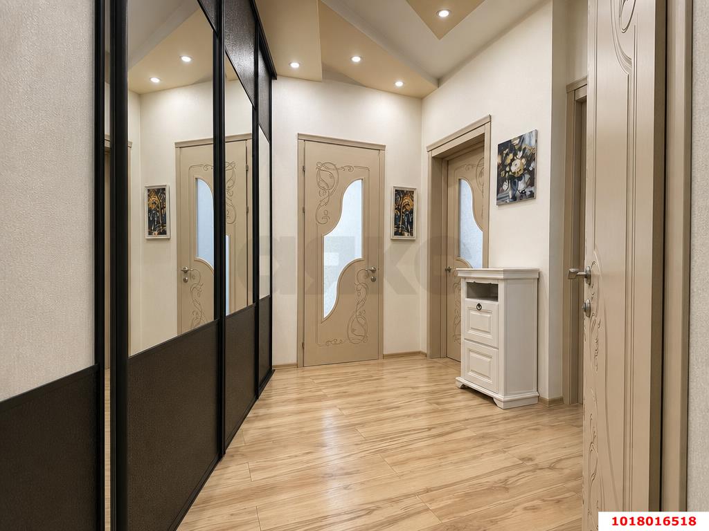 Фото №5: 2-комнатная квартира 73&nbsp;м², 12/16&nbsp;эт. - Краснодар, Кожзавод, мкр. Западный внутригородской округ, ул. Кожевенная, 58