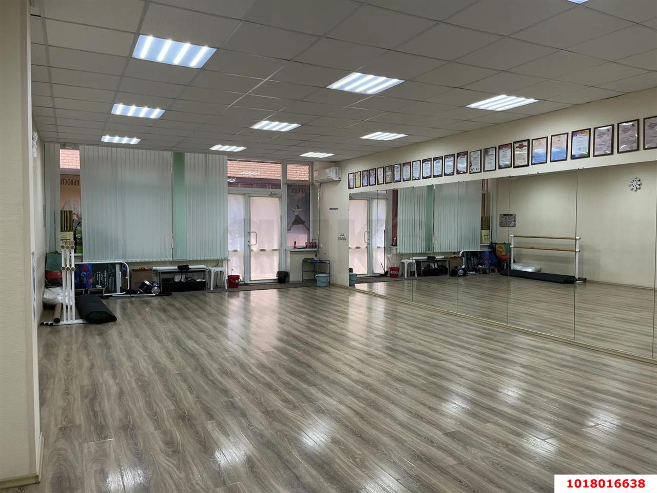 Фото №6: Торговое помещение 76&nbsp;м², 1/12&nbsp;эт. - Краснодар, Карасунский внутригородской округ, мкр. Камвольно-суконный Комбинат, ул. Бородинская, 10