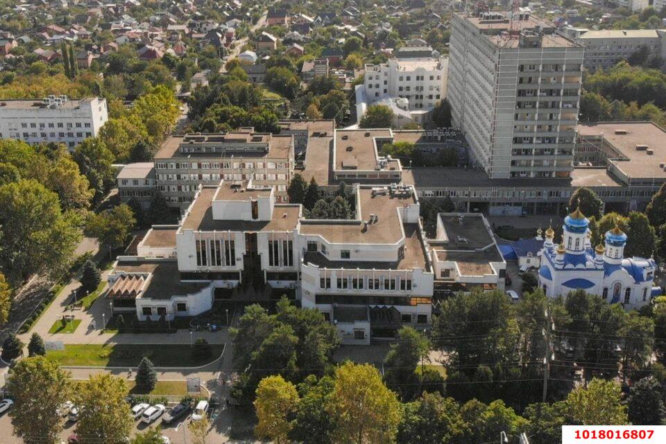 Фото №13: 3-комнатная квартира 55&nbsp;м², 2/5&nbsp;эт. - Краснодар, Прикубанский внутригородской округ, мкр. Славянский, ул. Темрюкская, 60