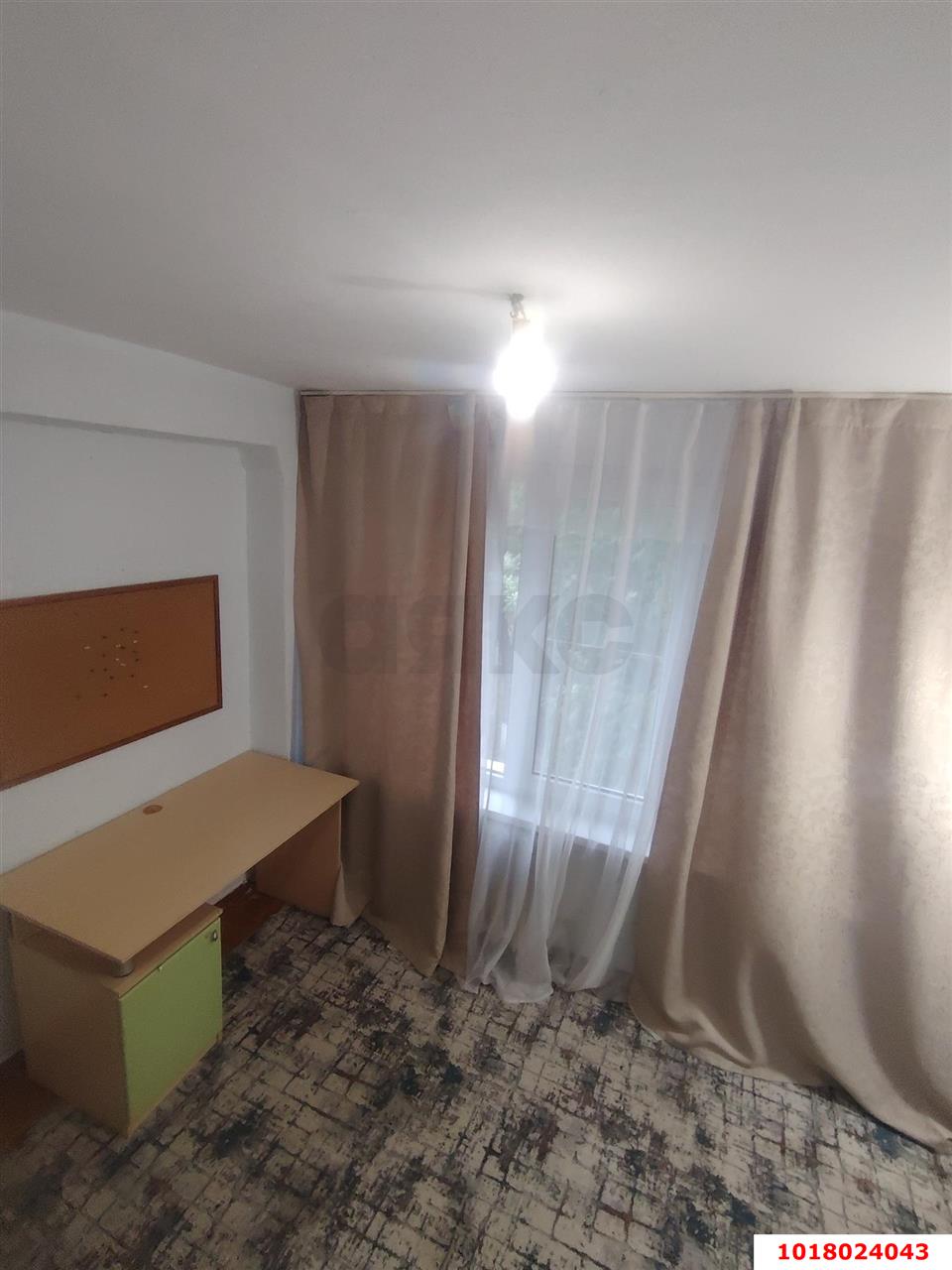 Фото №2: 3-комнатная квартира 56&nbsp;м², 3/5&nbsp;эт. - Краснодар, Карасунский внутригородской округ, мкр. Черёмушки, ул. Селезнёва, 130