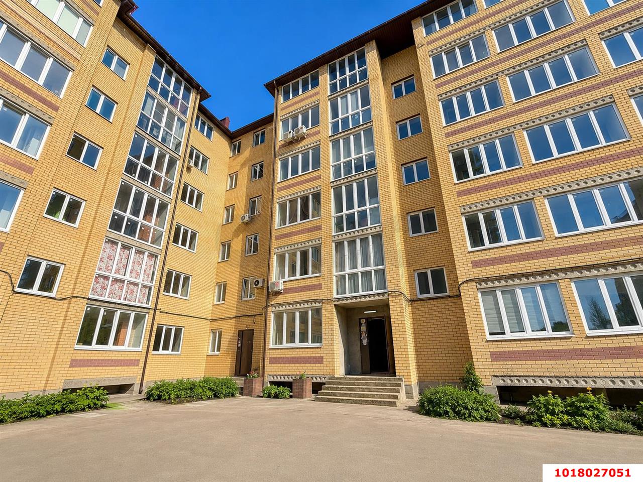 Фото №1: 1-комнатная квартира 43&nbsp;м², 4/6&nbsp;эт. - Российский, мкр. Прикубанский внутригородской округ, ул. Куликова Поля, 5