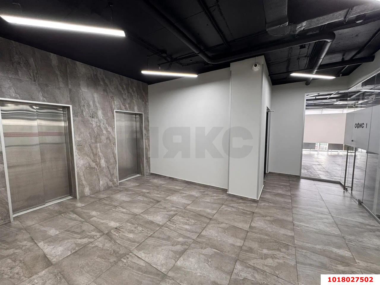 Фото №16: Офисное помещение 208&nbsp;м², 3/11&nbsp;эт. - Краснодар, Западный внутригородской округ, мкр. Фестивальный, ул. Монтажников, 1А
