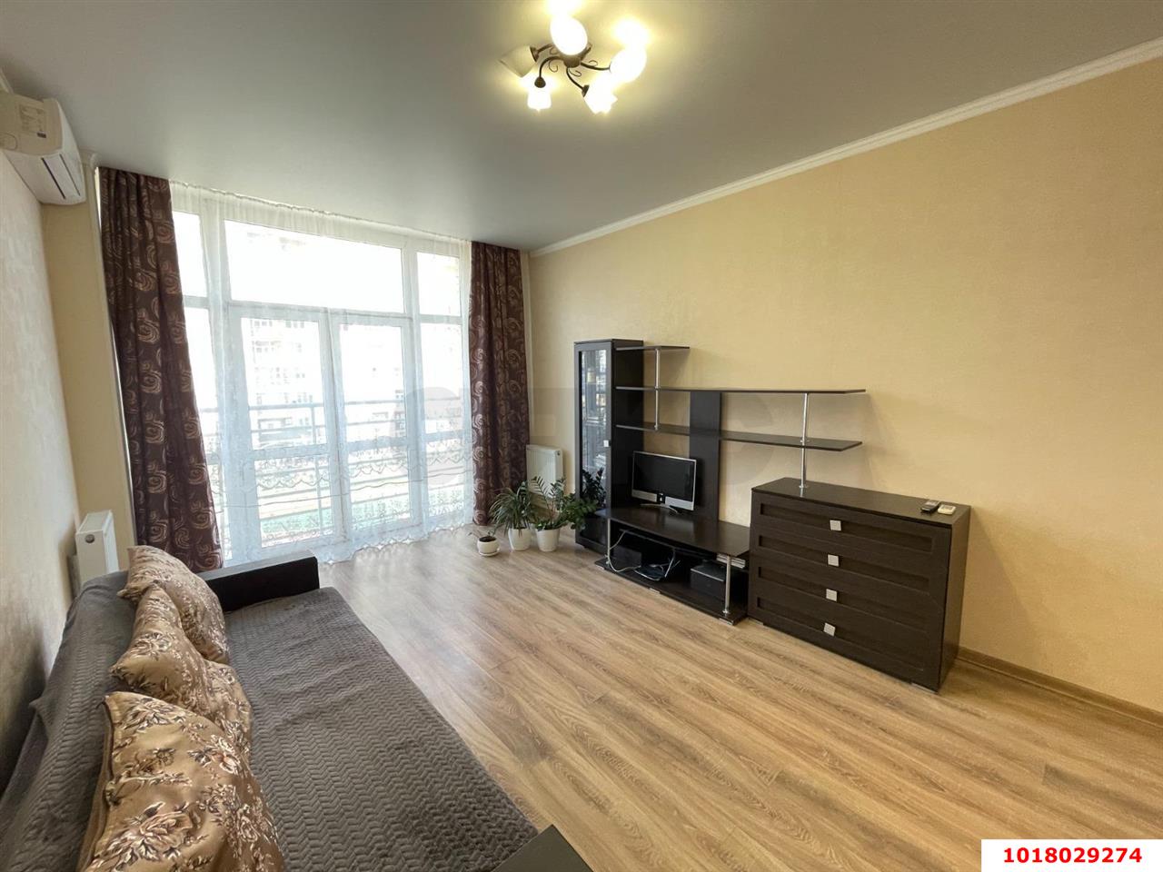 Фото №3: 1-комнатная квартира 52&nbsp;м², 4/16&nbsp;эт. - Краснодар, Прикубанский внутригородской округ, Фестивальный, ЖК Екатеринодар, мкр. Солнечный, ул. Архитектора Петина, 18/1