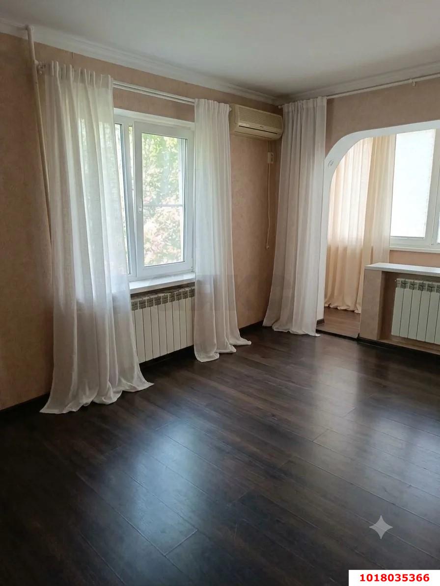 Фото №4: 1-комнатная квартира 34&nbsp;м², 2/5&nbsp;эт. - Краснодар, Центральный внутригородской округ, мкр. Черёмушки, пр-д 1-й Вишнёвый, 5