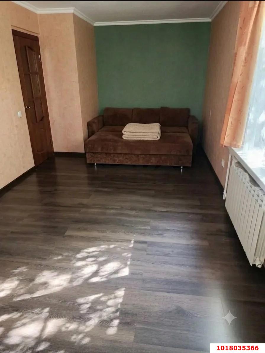 Фото №3: 1-комнатная квартира 34&nbsp;м², 2/5&nbsp;эт. - Краснодар, Центральный внутригородской округ, мкр. Черёмушки, пр-д 1-й Вишнёвый, 5