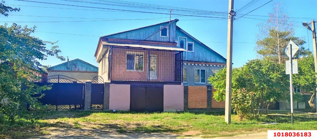 Фото №1: Дом 215&nbsp;м² + 11&nbsp;сот., 2&nbsp;эт. - Энем, ул. Фрунзе, 28
