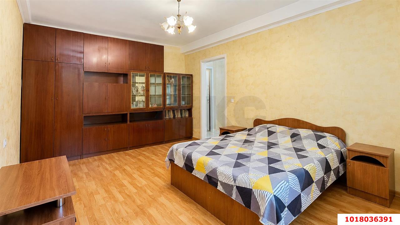 Фото №4: 1-комнатная квартира 34&nbsp;м², 8/12&nbsp;эт. - Краснодар, Западный внутригородской округ, мкр. Центральный, ул. Севастопольская, 2/2