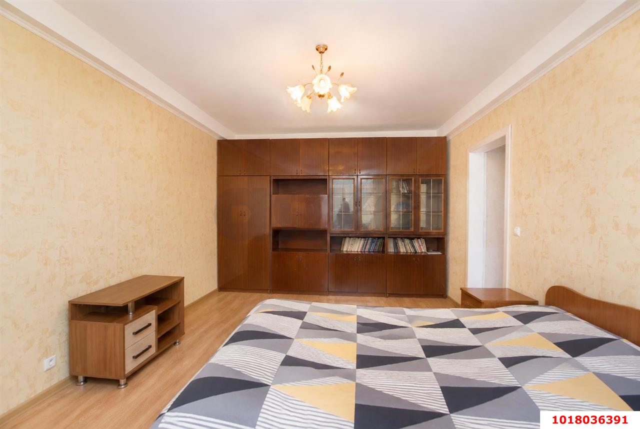 Фото №5: 1-комнатная квартира 34&nbsp;м², 8/12&nbsp;эт. - Краснодар, Западный внутригородской округ, мкр. Центральный, ул. Севастопольская, 2/2