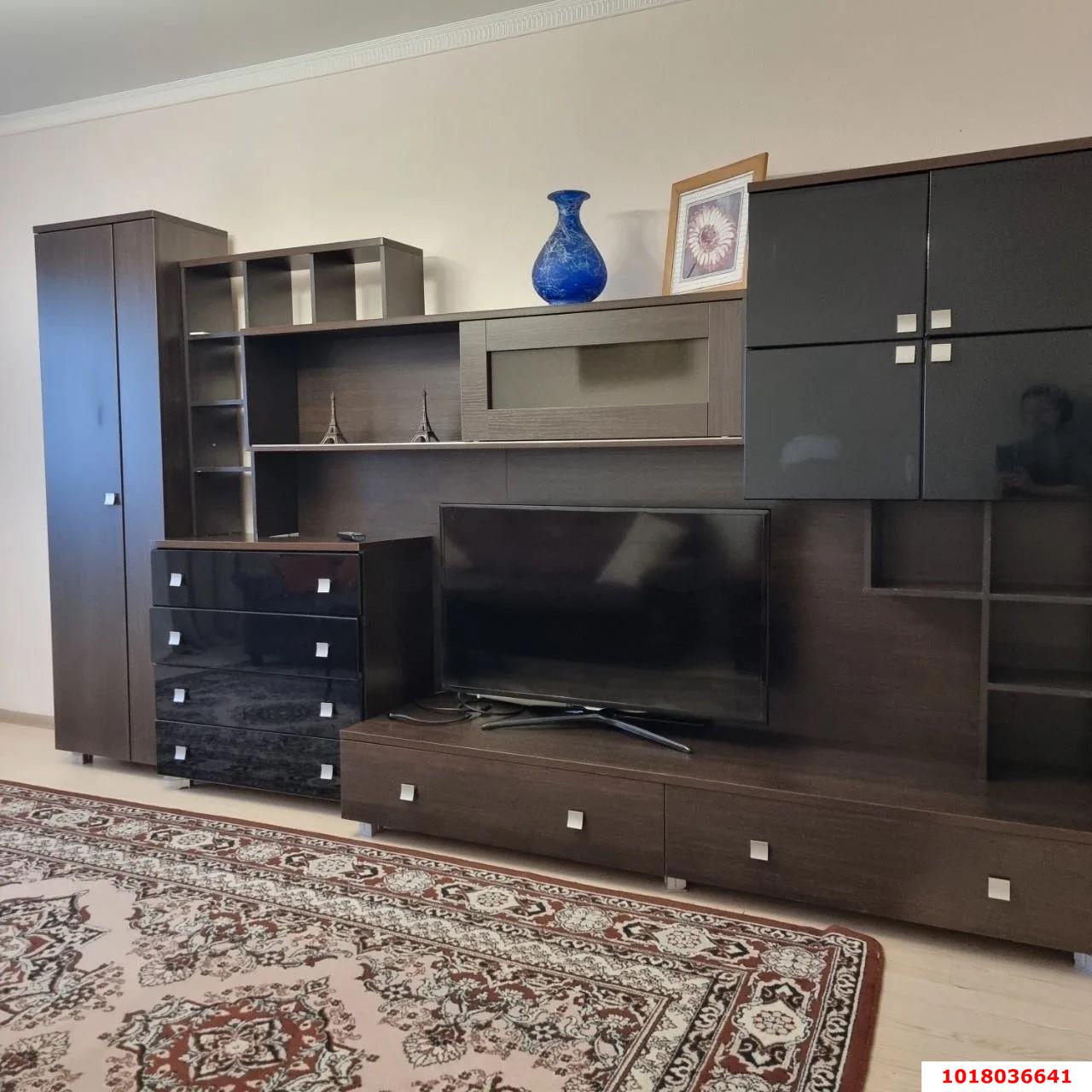Фото №1: 3-комнатная квартира 130&nbsp;м², 7/23&nbsp;эт. - Краснодар, Западный внутригородской округ, мкр. Центральный, ул. Кубанская набережная, 31/1