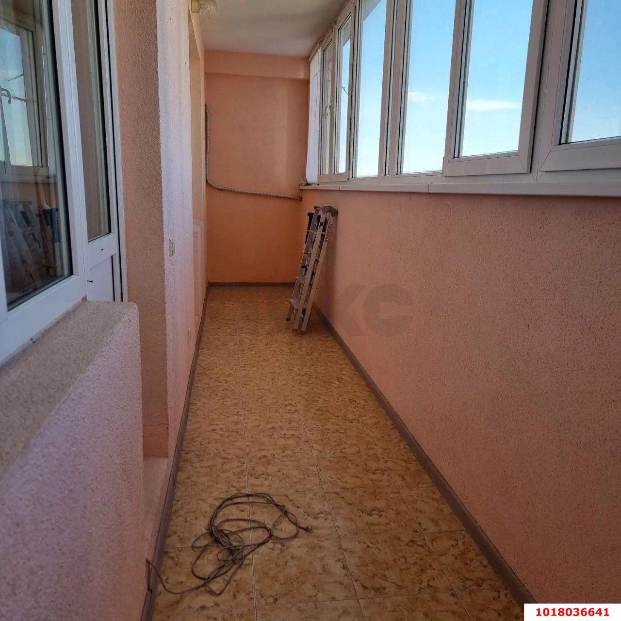 Фото №10: 3-комнатная квартира 130&nbsp;м², 7/23&nbsp;эт. - Краснодар, Западный внутригородской округ, мкр. Центральный, ул. Кубанская набережная, 31/1