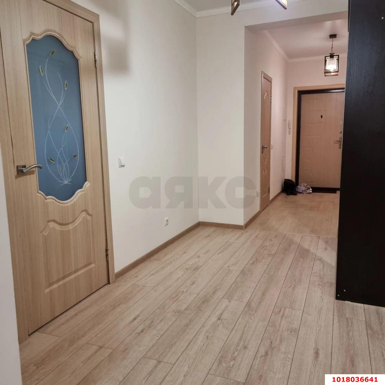Фото №5: 3-комнатная квартира 130&nbsp;м², 7/23&nbsp;эт. - Краснодар, Западный внутригородской округ, мкр. Центральный, ул. Кубанская набережная, 31/1