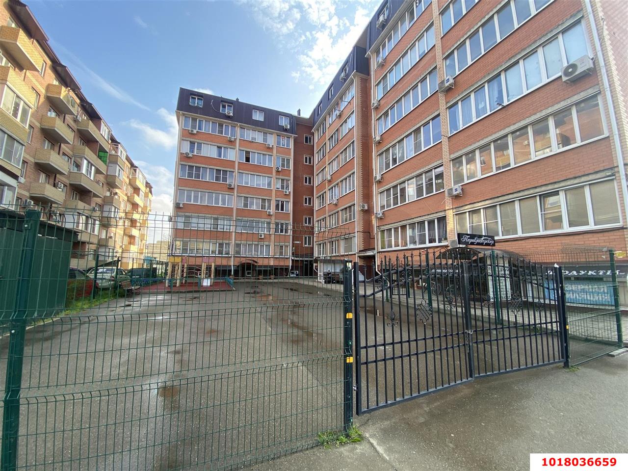 Фото №12: 2-комнатная квартира 55&nbsp;м², 1/7&nbsp;эт. - Краснодар, мкр. Прикубанский внутригородской округ, ул. Тепличная, 94