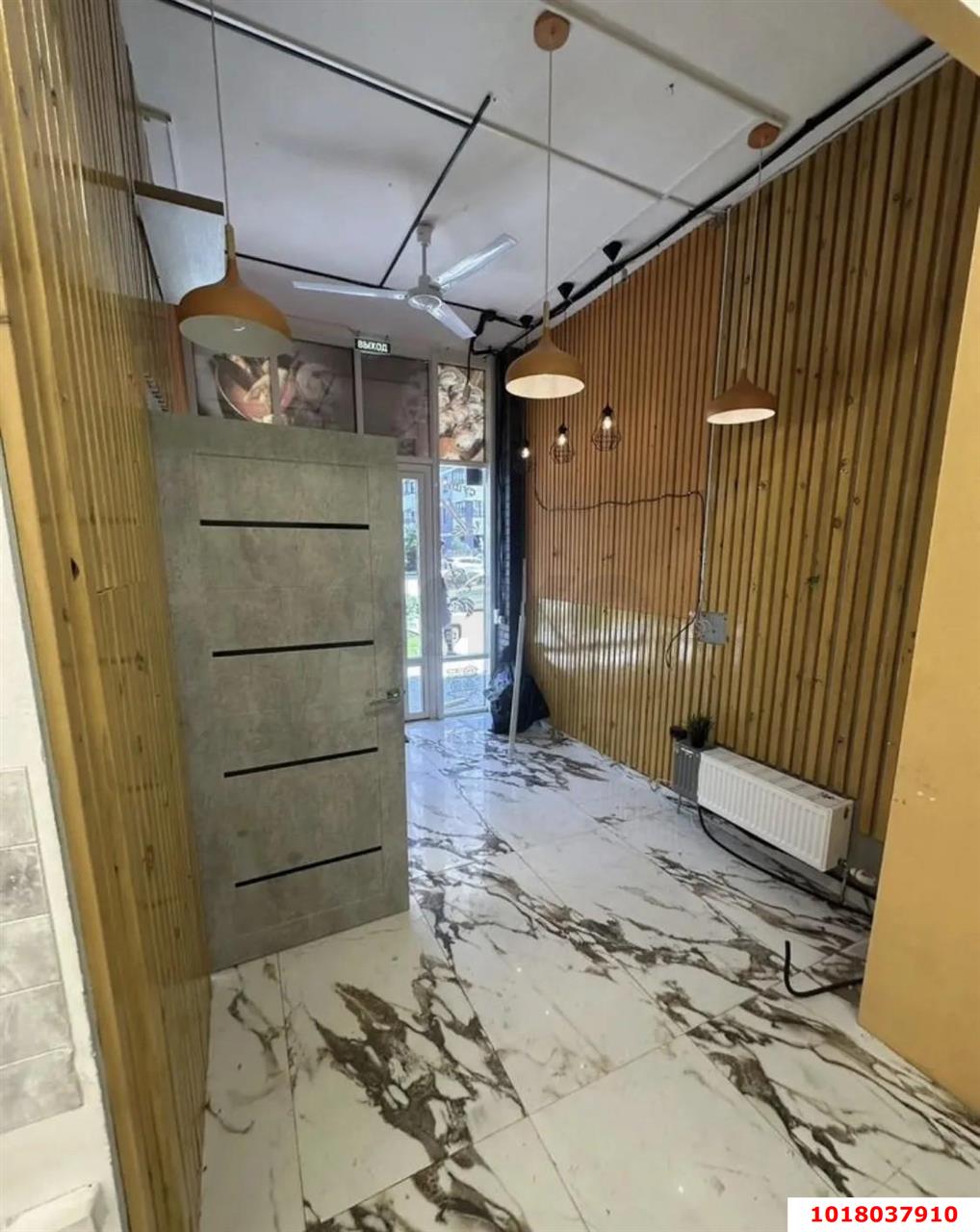 Фото №3: Торговое помещение 41&nbsp;м², 1/18&nbsp;эт. - Краснодар, Прикубанский внутригородской округ, Россинского, мкр. жилой комплекс Дружный-2, б-р Адмиралтейский, 3