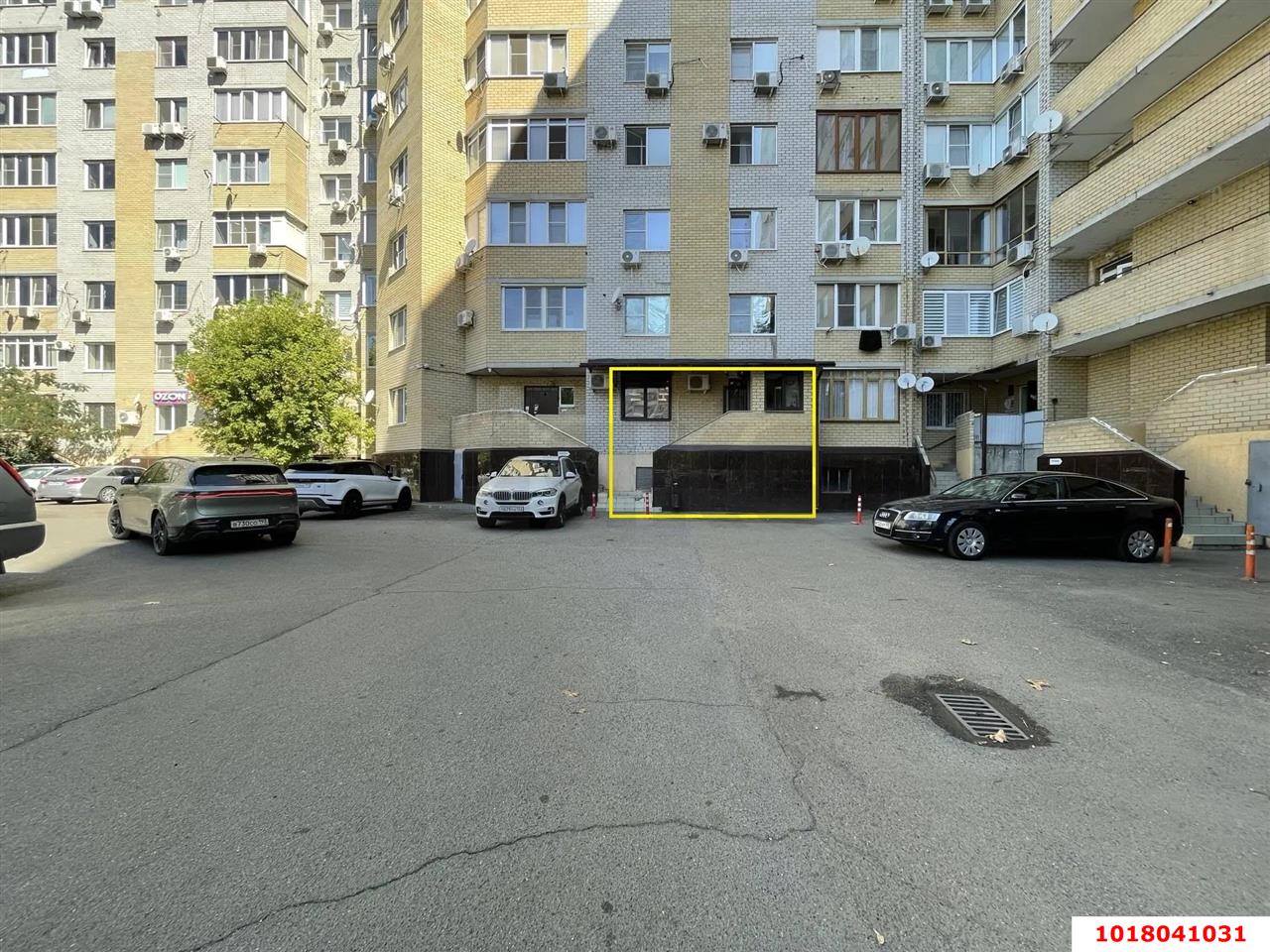 Фото №1: Торговое помещение 50&nbsp;м², 1/12&nbsp;эт. - Краснодар, Западный внутригородской округ, мкр. Юбилейный, ул. Бульварное Кольцо, 7