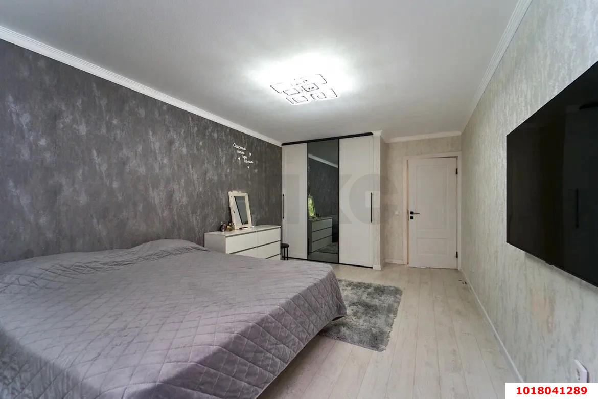 Фото №2: 3-комнатная квартира 81&nbsp;м², 1/16&nbsp;эт. - Краснодар, Прикубанский внутригородской округ, мкр. Московский, ул. Карякина, 27