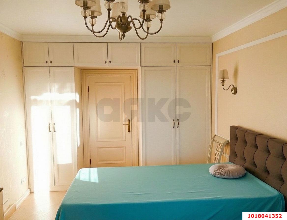 Фото №10: 2-комнатная квартира 70&nbsp;м², 15/24&nbsp;эт. - Краснодар, Западный внутригородской округ, ЖК Новый Город, мкр. Юбилейный, б-р Клары Лучко