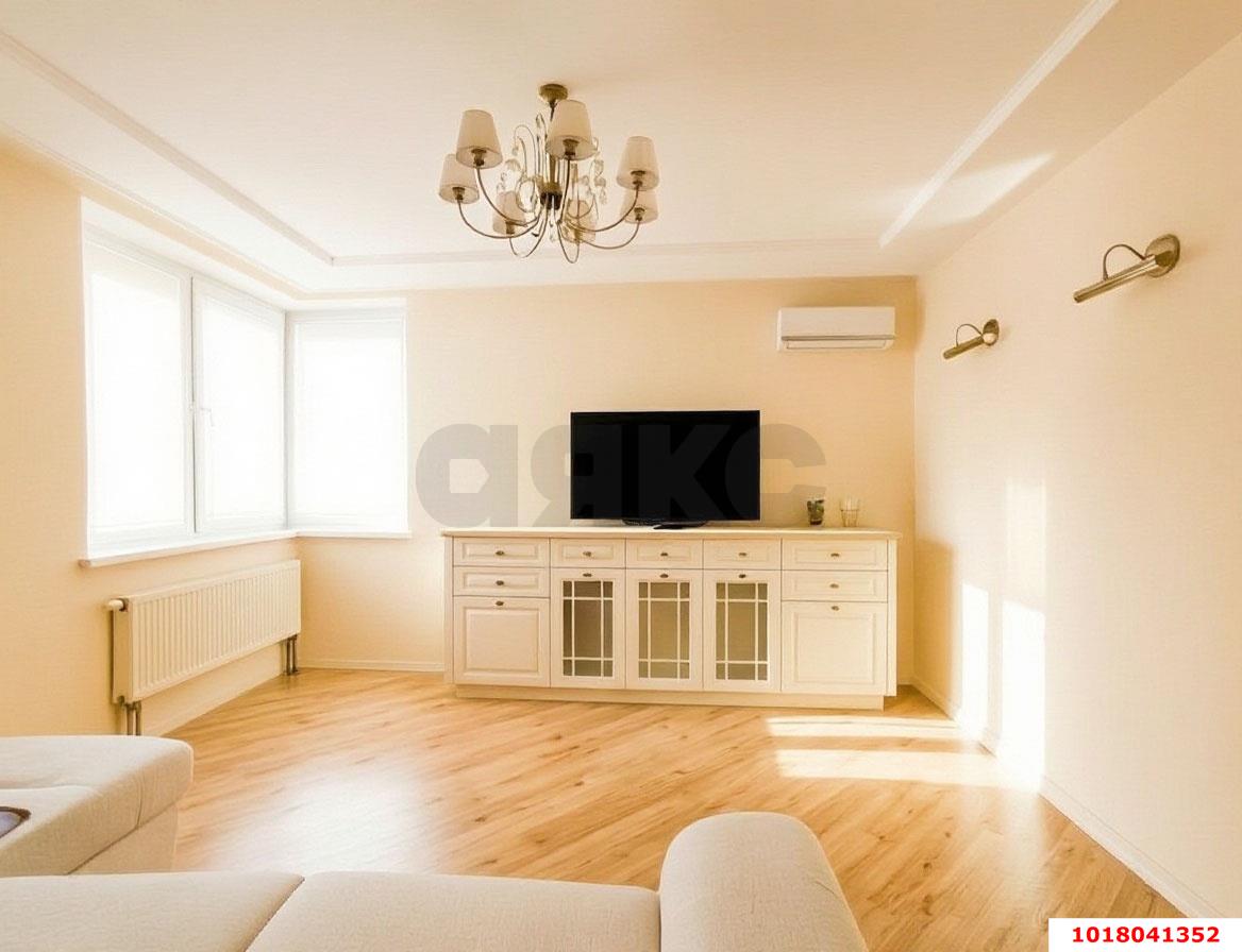 Фото №12: 2-комнатная квартира 70&nbsp;м², 15/24&nbsp;эт. - Краснодар, Западный внутригородской округ, ЖК Новый Город, мкр. Юбилейный, б-р Клары Лучко