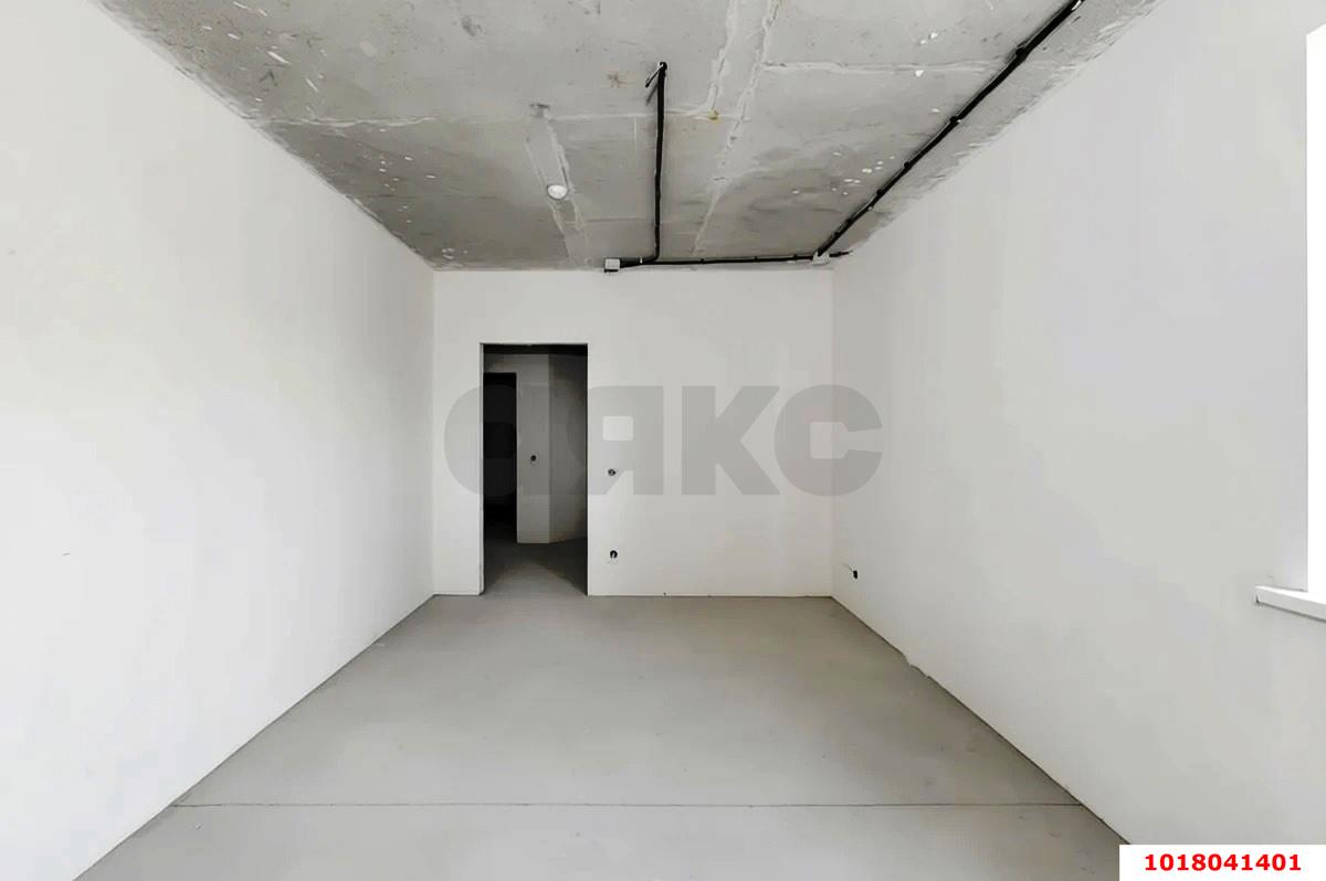 Фото №10: 3-комнатная квартира 109&nbsp;м², 3/12&nbsp;эт. - Краснодар, Прикубанский внутригородской округ, мкр. 2-я Площадка, ул. Ветеранов, 85