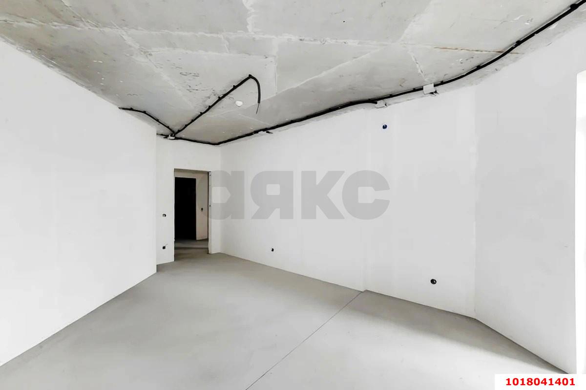 Фото №8: 3-комнатная квартира 109&nbsp;м², 3/12&nbsp;эт. - Краснодар, Прикубанский внутригородской округ, мкр. 2-я Площадка, ул. Ветеранов, 85