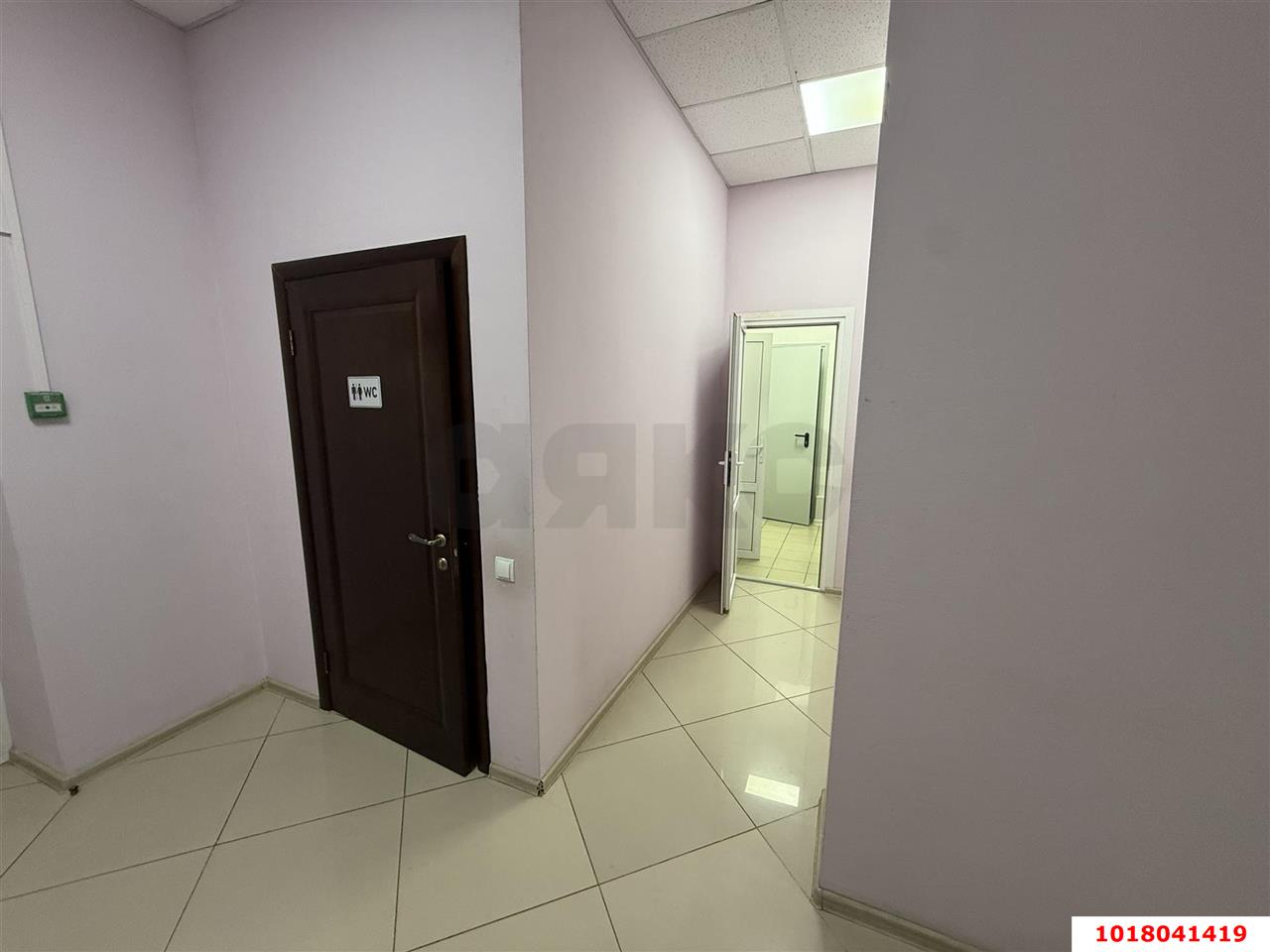 Фото №5: Отдельное здание 700&nbsp;м², 1/5&nbsp;эт. - Краснодар, Западный внутригородской округ, мкр. Центральный, ул. Будённого, 125А