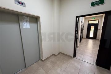 Фото №1: Отдельное здание 700 м², 1/5 эт. - Краснодар, мкр. Центральный, ул. Будённого, 125А