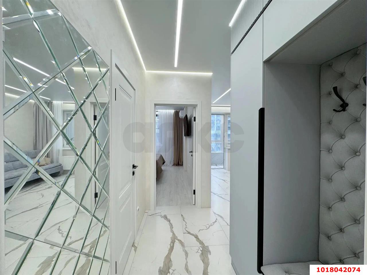 Фото №4: 1-комнатная квартира 40&nbsp;м², 5/23&nbsp;эт. - Краснодар, Центральный внутригородской округ, Табачная Фабрика, мкр. ЖК Все Свои Вип, ул. Колхозная, 5/2к3