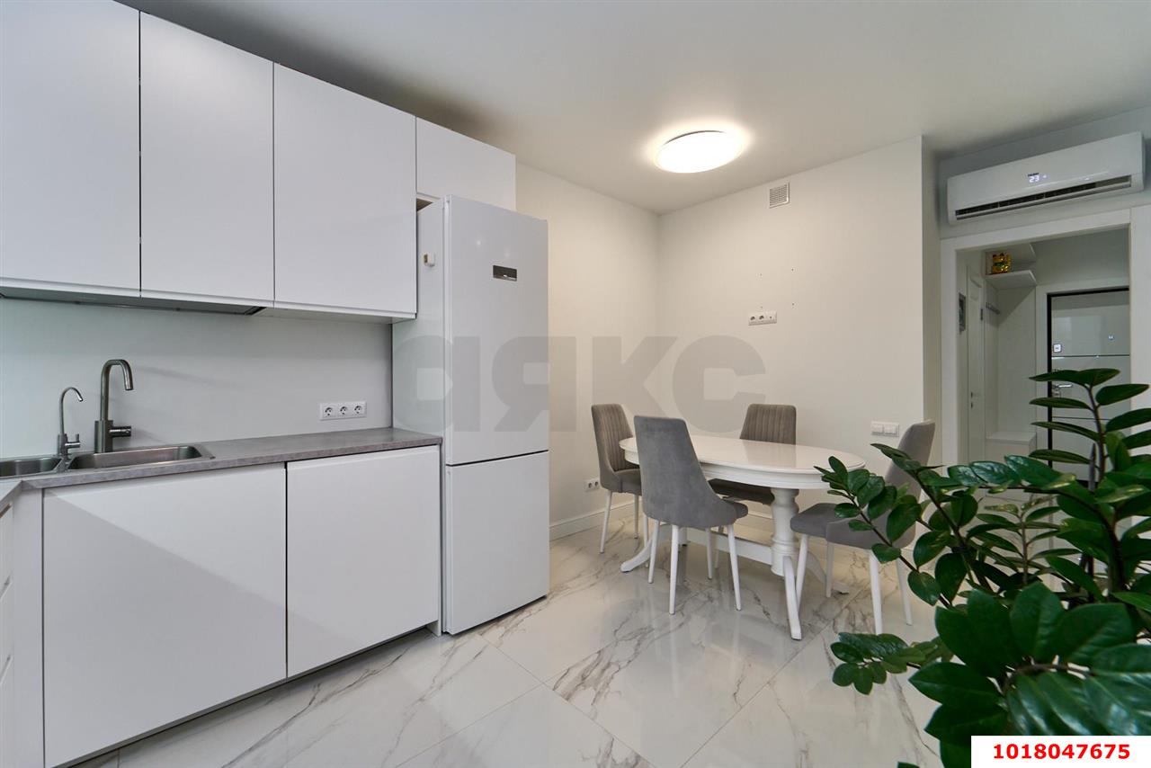 Фото №4: 2-комнатная квартира 54&nbsp;м², 14/24&nbsp;эт. - Краснодар, Карасунский внутригородской округ, Черёмушки, мкр. ЖК Рекорд, ул. Новороссийская, 90/2к2