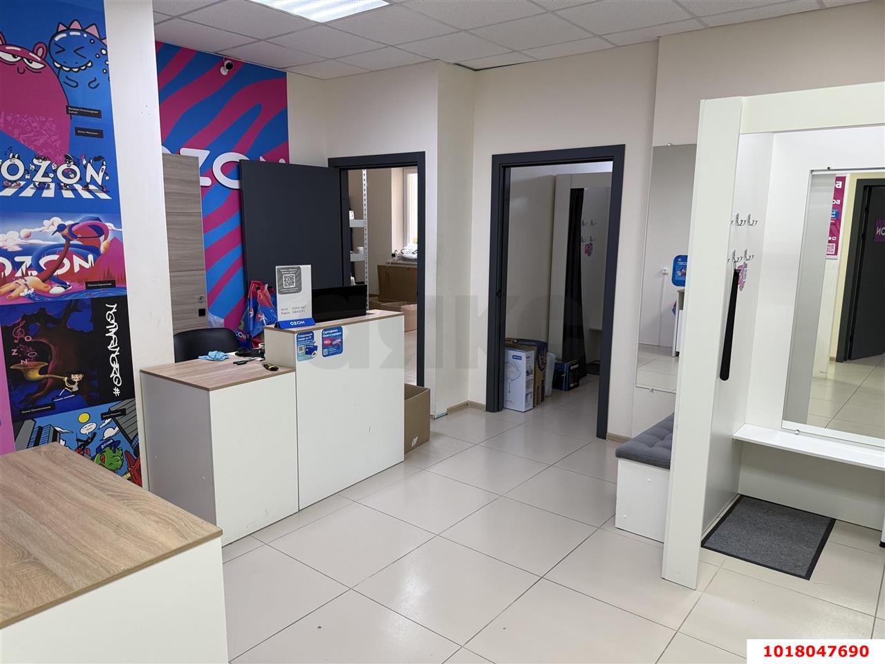Фото №4: Торговое помещение 225&nbsp;м², 1/19&nbsp;эт. - Краснодар, Западный внутригородской округ, ЖК Октябрьский, мкр. Центральный, ул. Октябрьская, 181/2
