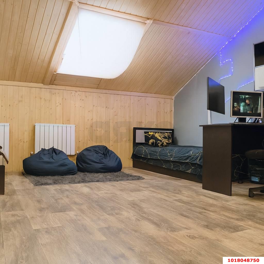 Фото №6: 3-комнатная квартира 90&nbsp;м², 4/4&nbsp;эт. - Краснодар, Прикубанский внутригородской округ, мкр. Музыкальный, ул. Агрохимическая, 90