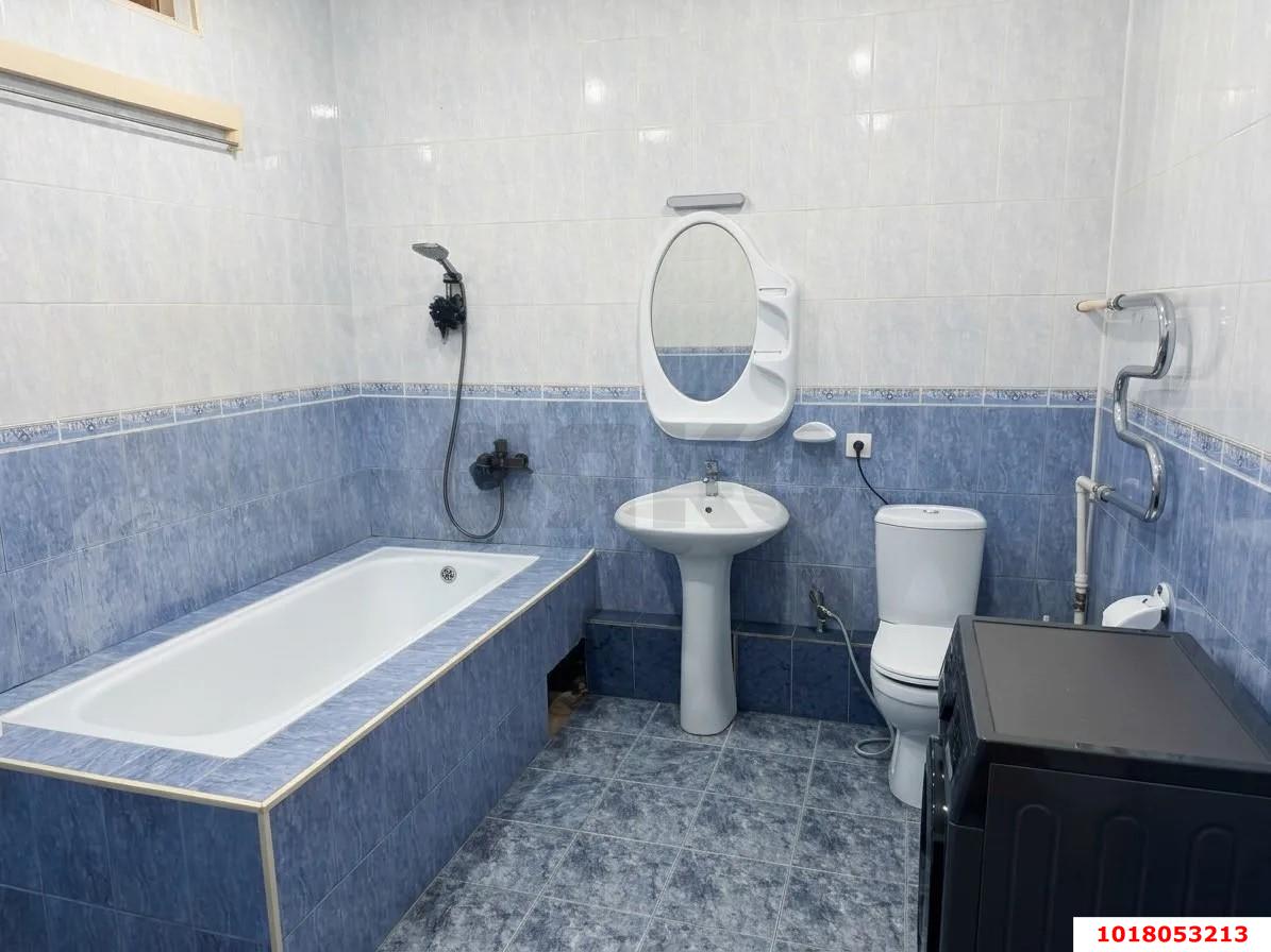 Фото №6: 2-комнатная квартира 85&nbsp;м², 4/4&nbsp;эт. - Краснодар, Центральный внутригородской округ, мкр. Черёмушки, ул. Старокубанская, 15