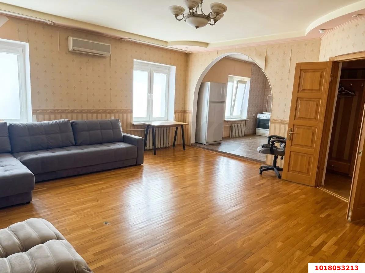Фото №2: 2-комнатная квартира 85&nbsp;м², 4/4&nbsp;эт. - Краснодар, Центральный внутригородской округ, мкр. Черёмушки, ул. Старокубанская, 15