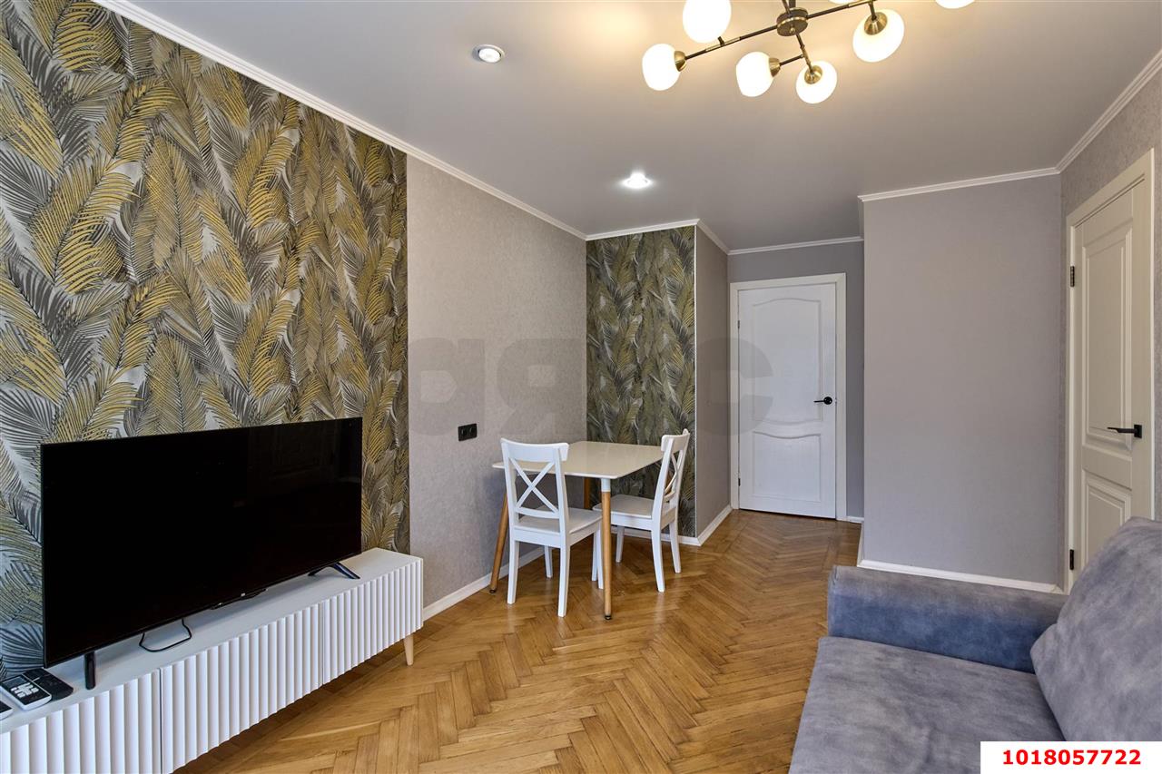 Фото №3: 3-комнатная квартира 51&nbsp;м², 3/5&nbsp;эт. - Краснодар, Прикубанский внутригородской округ, мкр. Славянский, ул. Темрюкская, 62