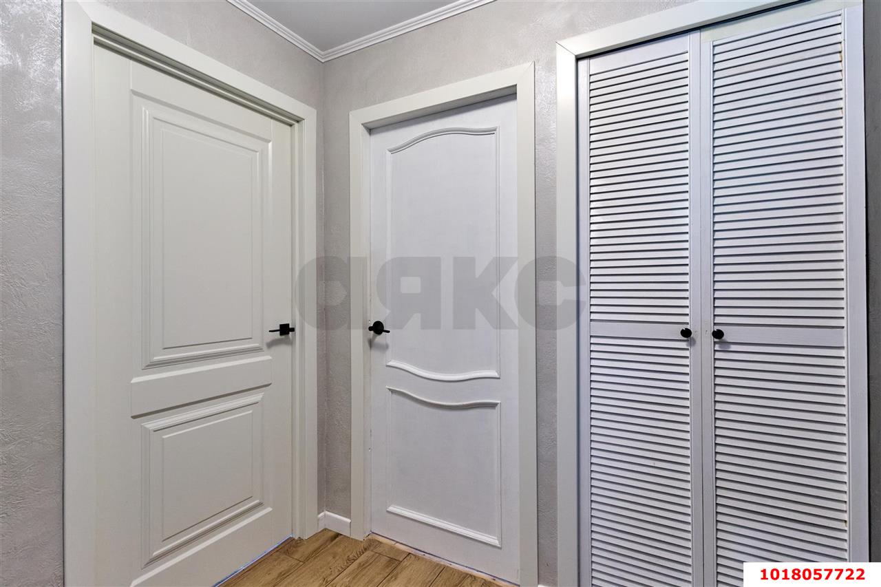 Фото №9: 3-комнатная квартира 51&nbsp;м², 3/5&nbsp;эт. - Краснодар, Прикубанский внутригородской округ, мкр. Славянский, ул. Темрюкская, 62