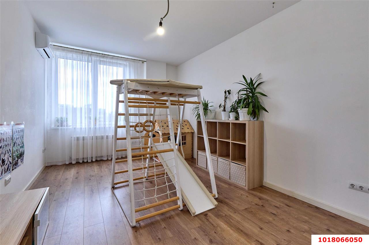 Фото №10: 3-комнатная квартира 167&nbsp;м², 12/16&nbsp;эт. - Краснодар, Западный внутригородской округ, мкр. Центральный, ул. Комсомольская, 8