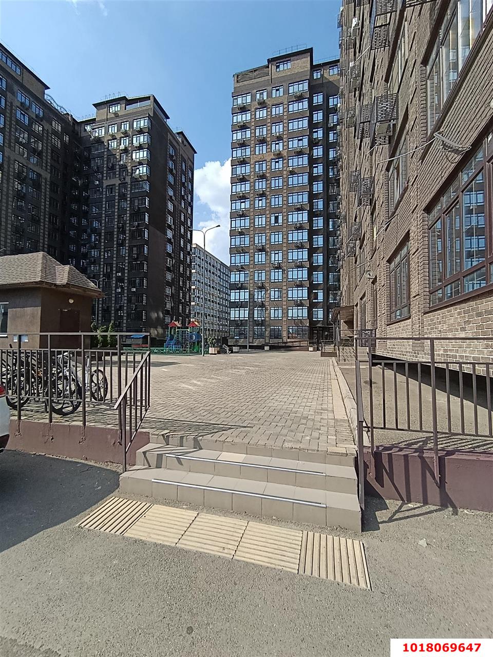 Фото №13: 1-комнатная квартира 50&nbsp;м², 12/16&nbsp;эт. - Краснодар, Прикубанский внутригородской округ, мкр. 9-й километр, ул. Ярославская, 113к1