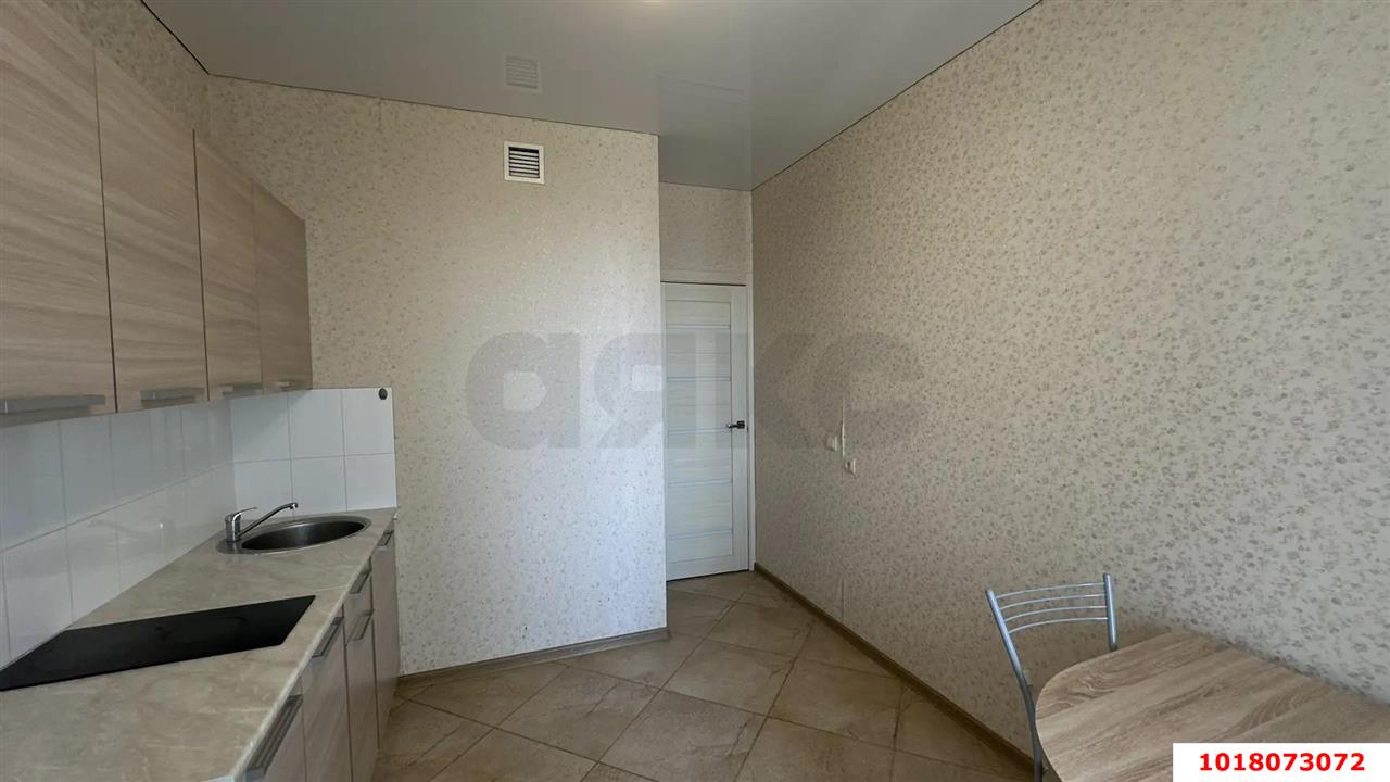 Фото №4: 1-комнатная квартира 42&nbsp;м², 16/21&nbsp;эт. - Краснодар, Карасунский внутригородской округ, Пашковский, мкр. жилой комплекс Империал, ул. Бородинская, 137к1