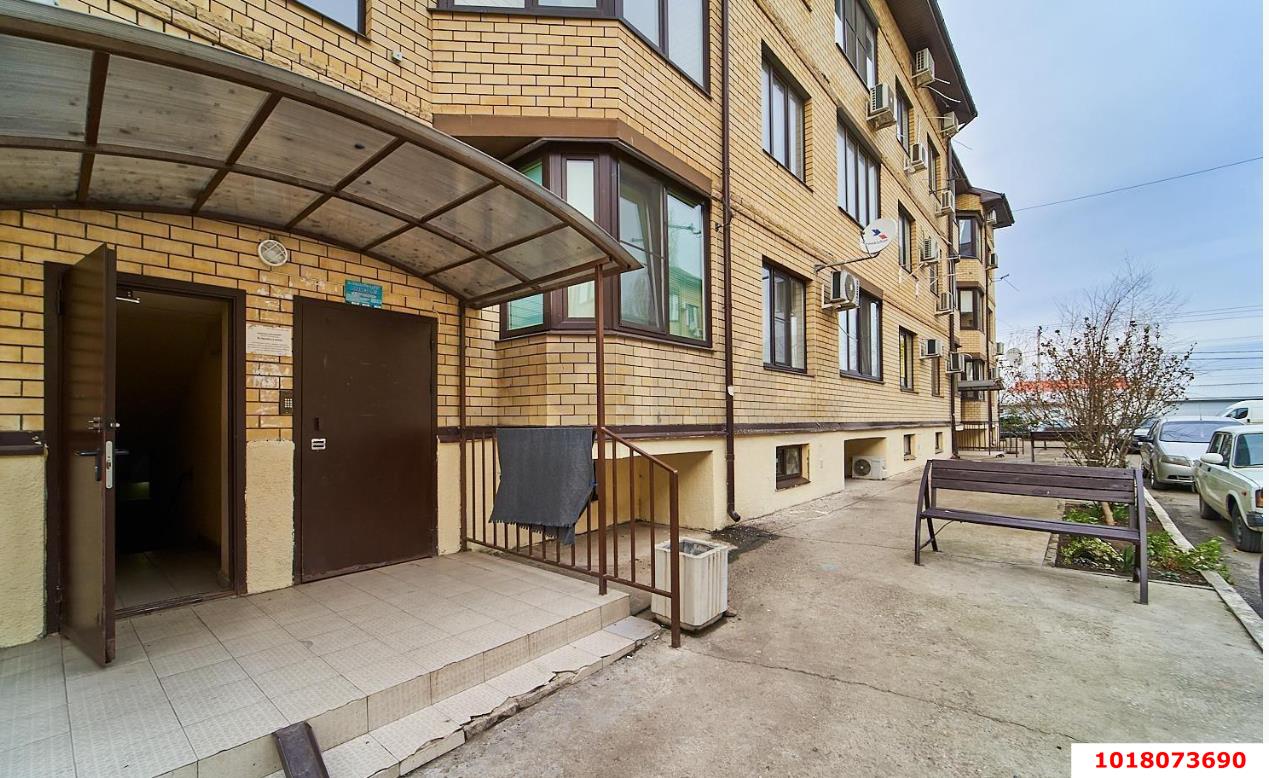 Фото №3: 1-комнатная квартира 39&nbsp;м², 2/4&nbsp;эт. - Знаменский, Карасунский внутригородской округ, мкр. жилой комплекс Первомайский, ул. Первомайская, 36/4
