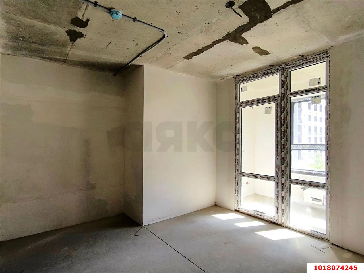 Фото №2: 2-комнатная квартира 41&nbsp;м², 14/16&nbsp;эт. - Краснодар, Карасунский внутригородской округ, Хлопчато-бумажный Комбинат, мкр. жилой квартал Патрики, ул. Старокубанская, 122/7