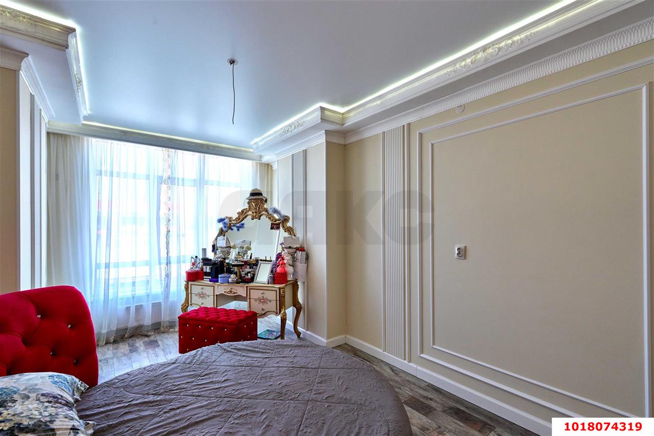 Фото №8: 3-комнатная квартира 104&nbsp;м², 2/3&nbsp;эт. - Краснодар, Прикубанский внутригородской округ, мкр. Фестивальный, ул. Сергея Михалёва, 2Б