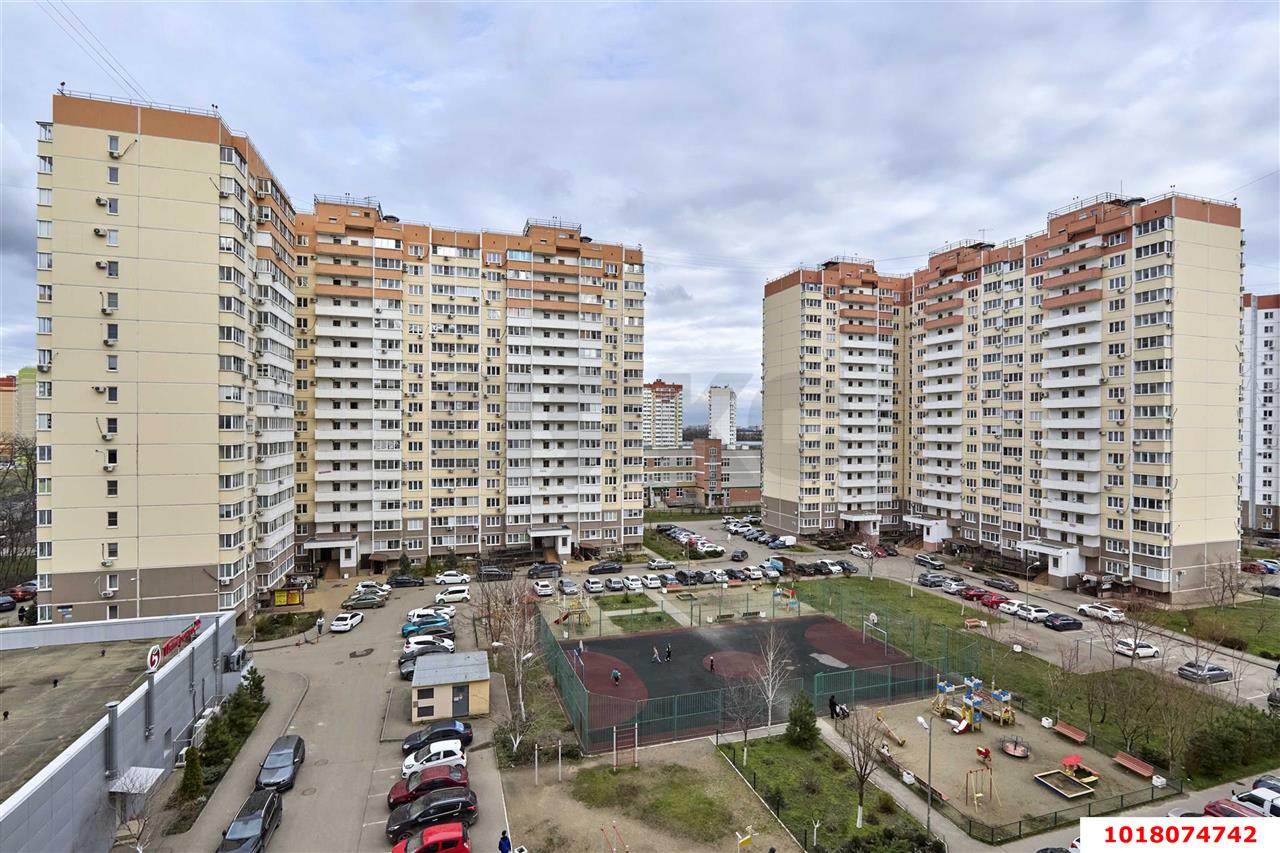 Фото №9: 2-комнатная квартира 64&nbsp;м², 14/16&nbsp;эт. - Краснодар, Прикубанский внутригородской округ, мкр. Восточно-Кругликовский, ул. Восточно-Кругликовская, 48/1