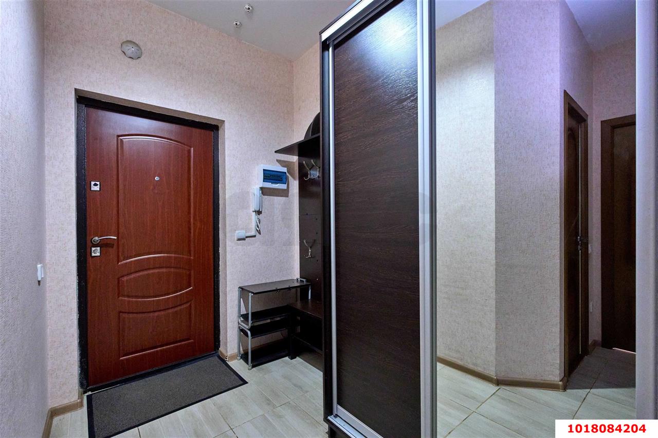 Фото №10: 1-комнатная квартира 49&nbsp;м², 14/18&nbsp;эт. - Краснодар, Прикубанский внутригородской округ, мкр. ЖК Бауинвест, ул. имени 40-летия Победы, 184к1