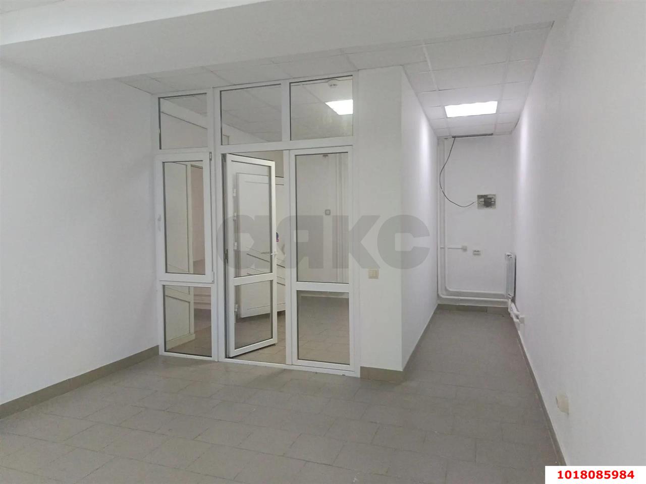 Фото №8: Торговое помещение 31&nbsp;м², 17&nbsp;эт. - Краснодар, Прикубанский внутригородской округ, ЖК Валентина, мкр. 9-й километр, ул. Можайского, 55