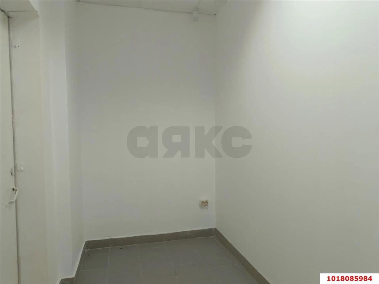Фото №4: Торговое помещение 31&nbsp;м², 17&nbsp;эт. - Краснодар, Прикубанский внутригородской округ, ЖК Валентина, мкр. 9-й километр, ул. Можайского, 55