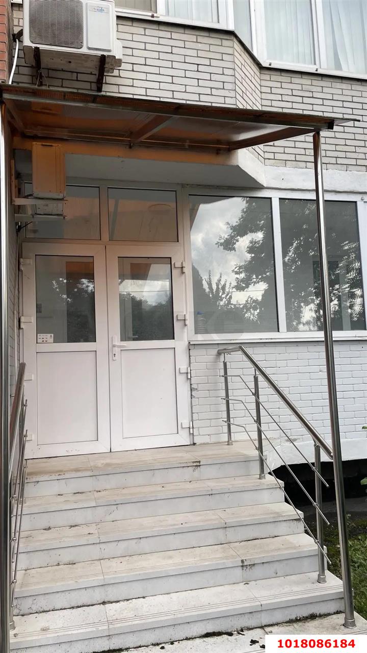 Фото №2: Студия 84&nbsp;м², 1/16&nbsp;эт. - Краснодар, Западный внутригородской округ, мкр. Кожзавод, ул. Минская, 122/2