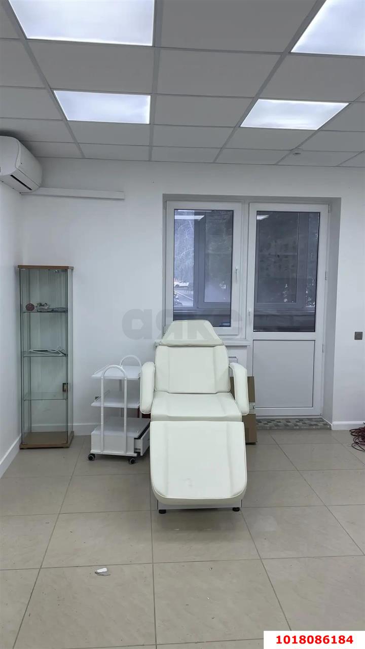 Фото №6: Студия 84&nbsp;м², 1/16&nbsp;эт. - Краснодар, Западный внутригородской округ, мкр. Кожзавод, ул. Минская, 122/2