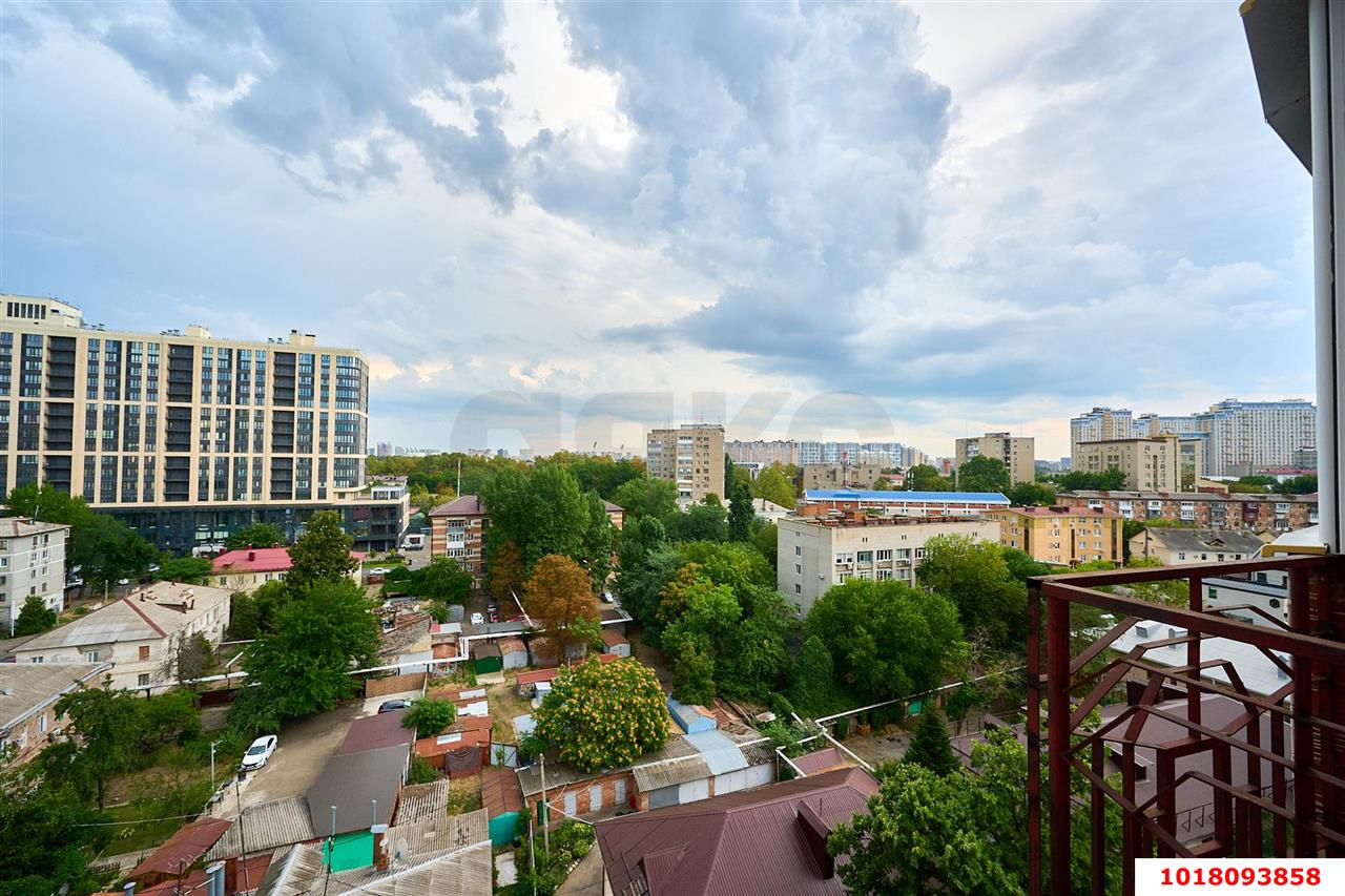 Фото №15: 3-комнатная квартира 87&nbsp;м², 9/10&nbsp;эт. - Краснодар, Западный внутригородской округ, мкр. Центральный, пр-д Одесский, 4/1