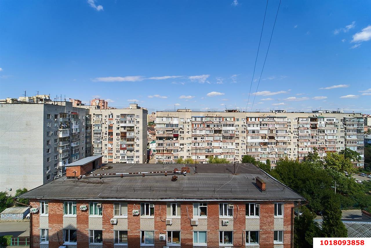 Фото №16: 3-комнатная квартира 87&nbsp;м², 9/10&nbsp;эт. - Краснодар, Западный внутригородской округ, мкр. Центральный, пр-д Одесский, 4/1