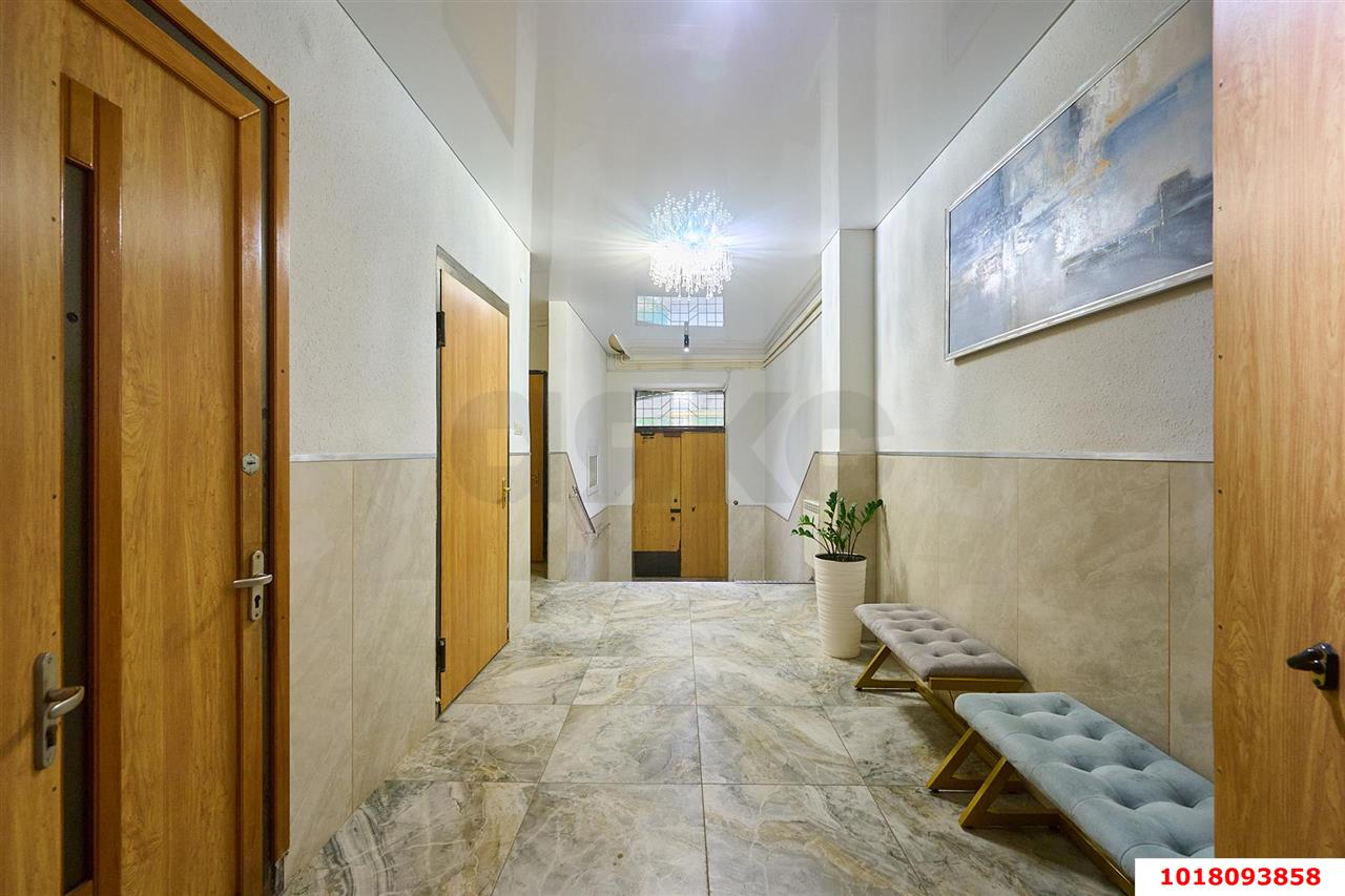 Фото №17: 3-комнатная квартира 87&nbsp;м², 9/10&nbsp;эт. - Краснодар, Западный внутригородской округ, мкр. Центральный, пр-д Одесский, 4/1