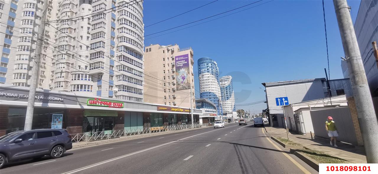 Фото №5: Отдельное здание 393&nbsp;м², 1/2&nbsp;эт. - Краснодар, Западный внутригородской округ, мкр. Центральный, ул. Кубанская Набережная, 152/2
